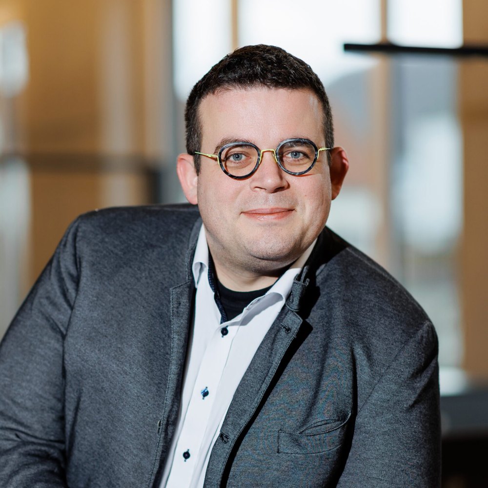 Felix Wilhelm, Vertriebsautomatisierung und Systeme